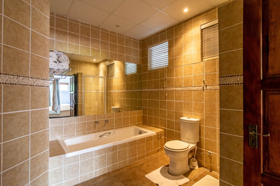 11 Bedroom Property for Sale in Gordons Bay Village Western Cape